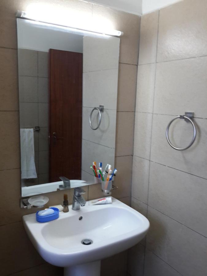 Shanzu Beach Apartment With Stunning Ocean View Mwakirunge Екстер'єр фото