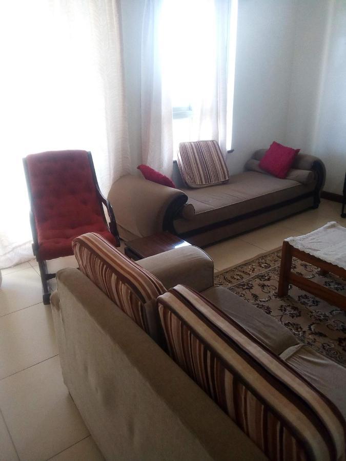 Shanzu Beach Apartment With Stunning Ocean View Mwakirunge Екстер'єр фото