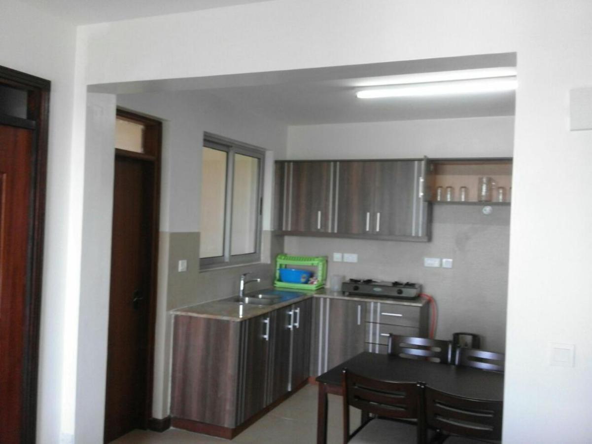 Shanzu Beach Apartment With Stunning Ocean View Mwakirunge Екстер'єр фото