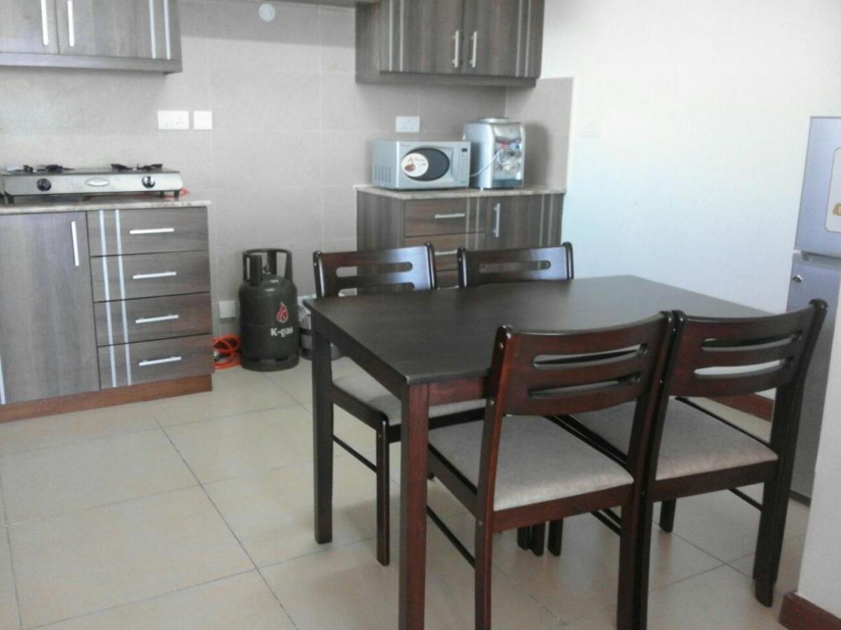 Shanzu Beach Apartment With Stunning Ocean View Mwakirunge Екстер'єр фото