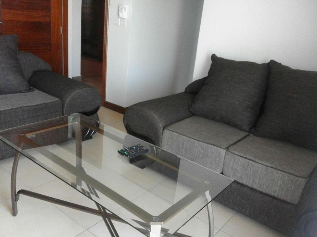 Shanzu Beach Apartment With Stunning Ocean View Mwakirunge Екстер'єр фото